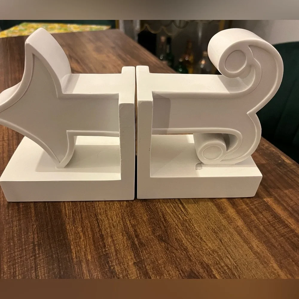 Jonathan Adler Happy Chic Arrow Book Ends